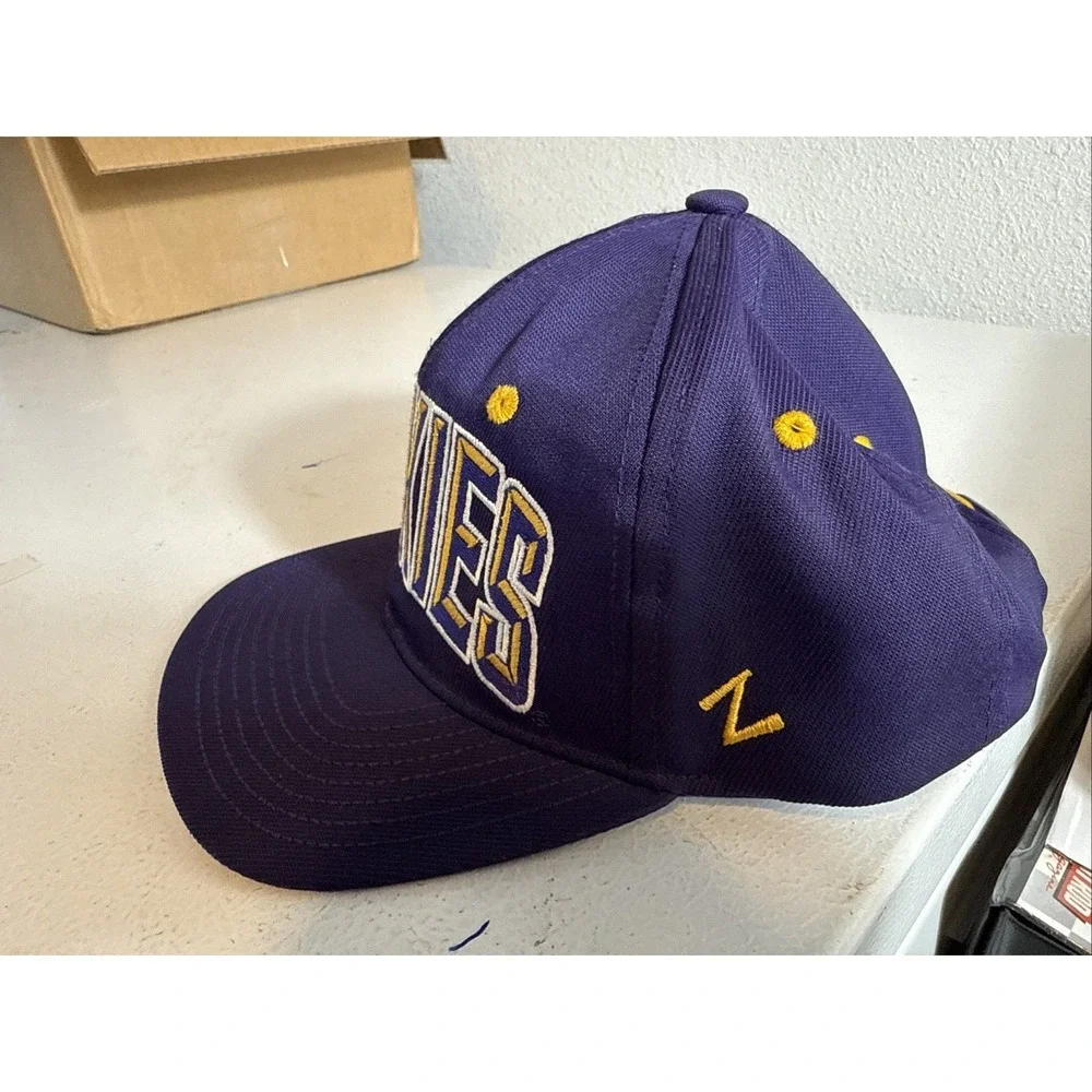 Youth Washington Huskies Hat Zephyr  Retro  90's Style  Snapback Cap See Photos‎